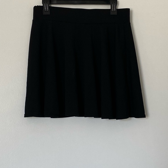 Flowy Aline skirts from Amazon - Picture 3 of 8